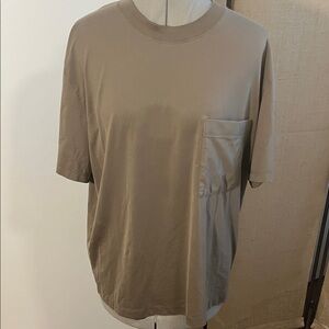 Lululemon Women's Tan Short Sleeve Tee